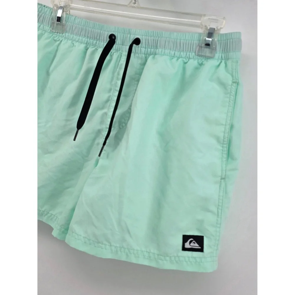 Quiksilver Mens Size M Swim Trunks Mint Green Board Shorts Beach Surf Poolwear